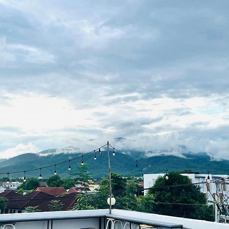 Sky View Home And Hostel Chiangmai Chiang Mai Exteriör bild