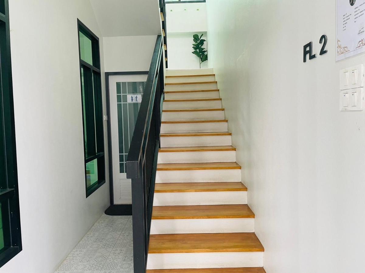 Sky View Home And Hostel Chiangmai Chiang Mai Exteriör bild