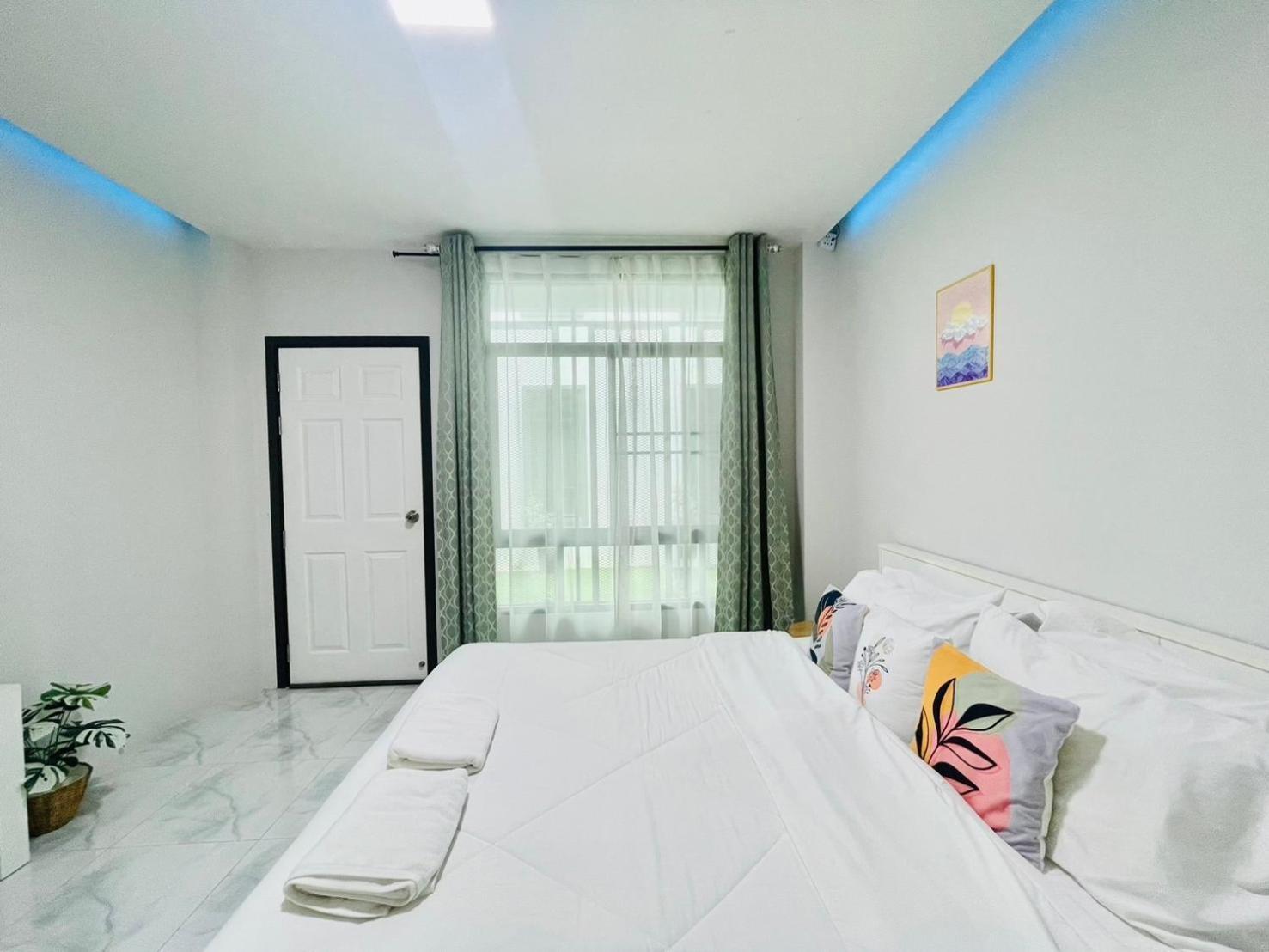 Sky View Home And Hostel Chiangmai Chiang Mai Exteriör bild